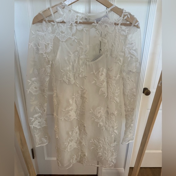 Endless Rose— White Long Sleeve Floral Mini Dress. Size M. NWT. Originally $108. - Picture 1 of 3